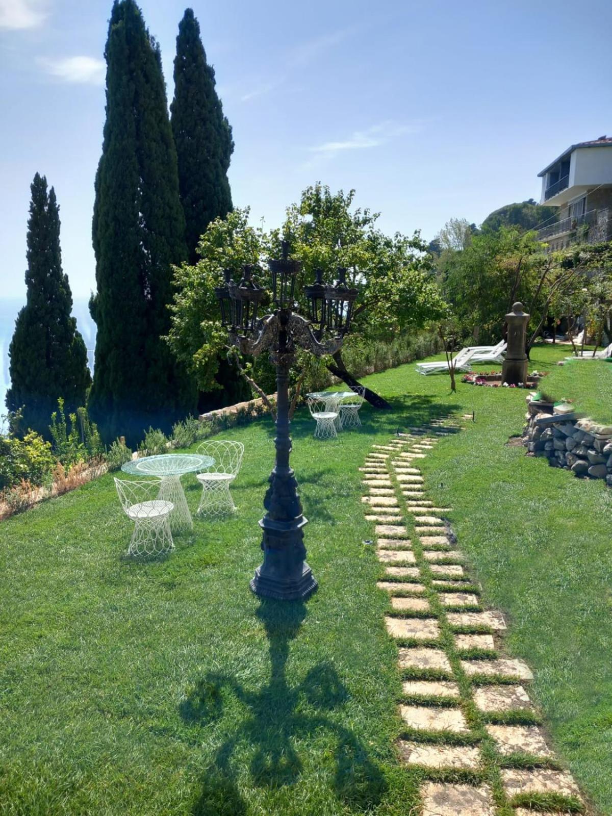 Villa Barluzzi 拉维罗 外观 照片